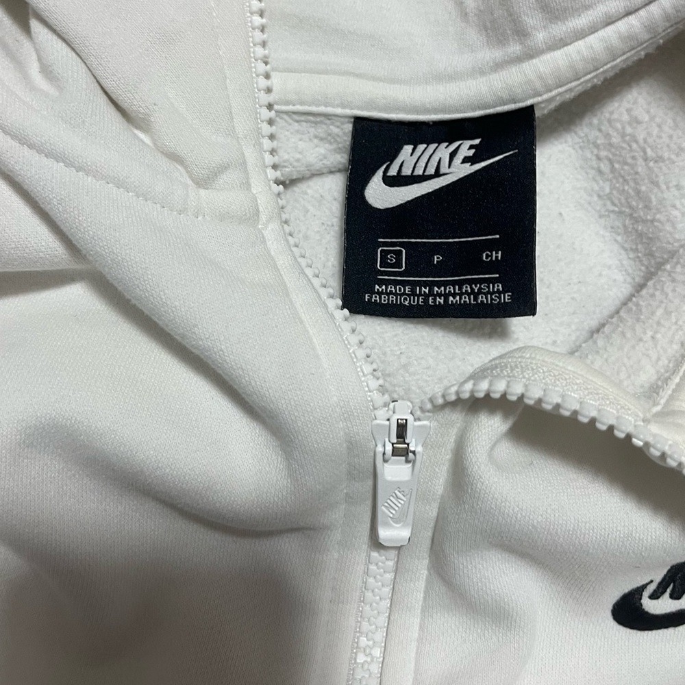 Nike White Full Zip Hoodie Small Women’s Classic Logo Athleisure Sweatshirt - Picture 3 of 10